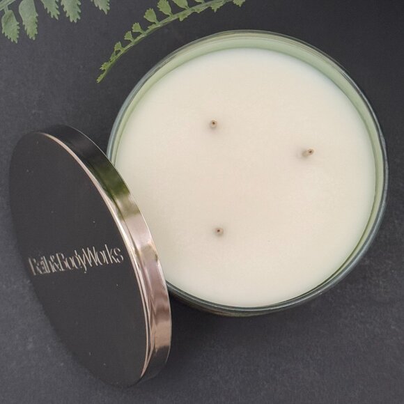 BBW Basil Leaf & Apple Bath & Body Works 3 Wick Candle - Picture 6 of 10